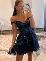 A-Line Sweetheart Ruched Short Homecoming Dress