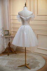 Ivory A-line V Neck Tulle Homecoming Dresses
