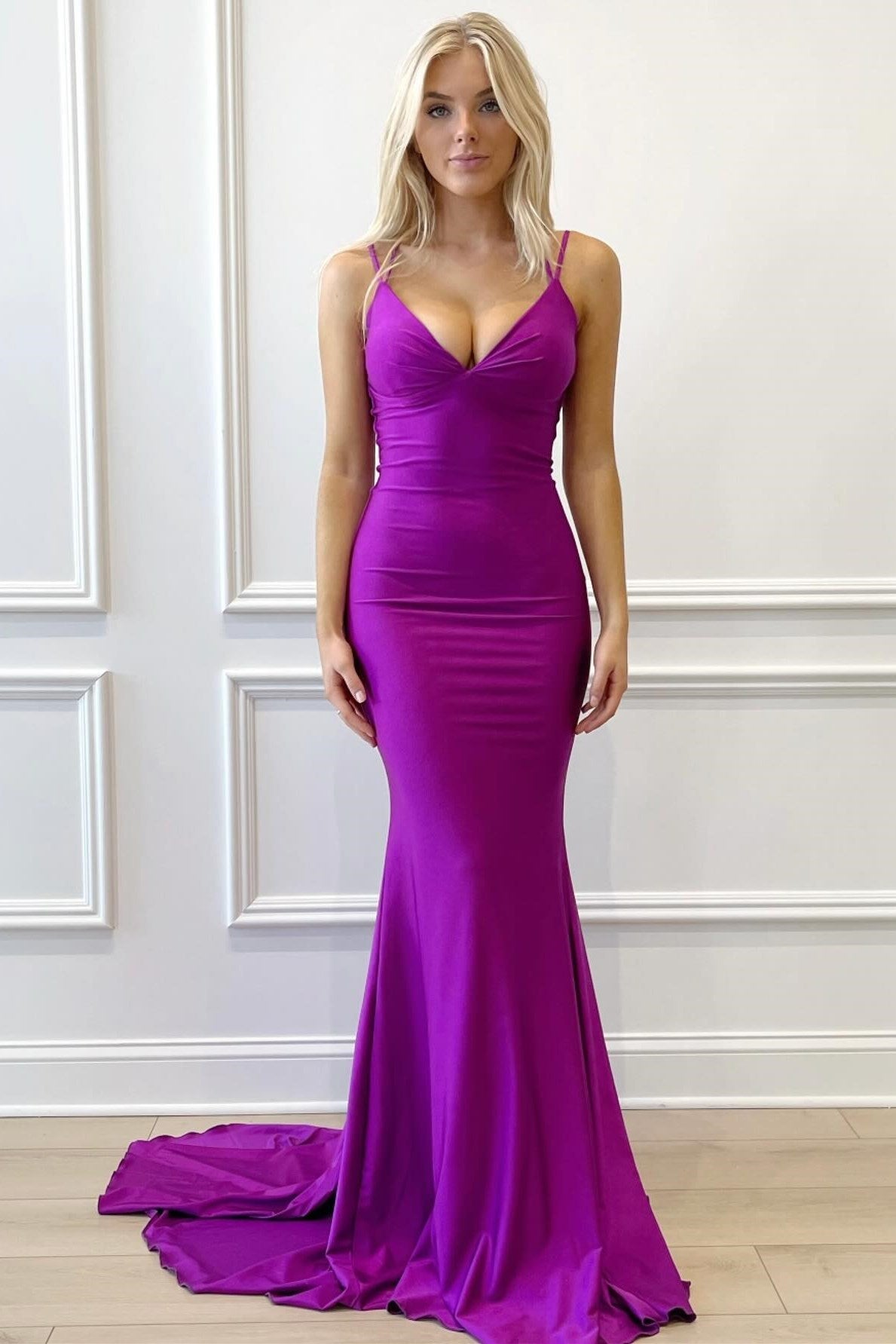 Purple V-Neck Lace-Up Mermaid Sheath Long Formal Dress