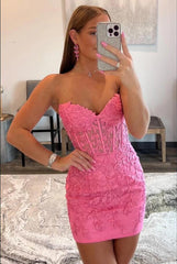 Cute Pink Tight Short Homecoming Dress with Appliques