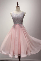 A-Line Appliques Ribbons Scoop Knee-Length Homecoming Dress