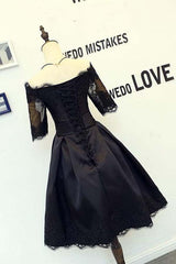 A-Line Black Short Sleeve Homecoming Dress with Lace Applique