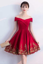 A-Line Off-The-Shoulder Red Homecoming Dress with Lace Applique