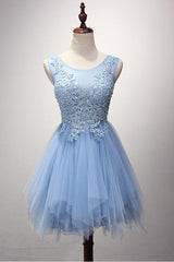 A-Line Scoop Neck Tulle Short Pearl Detailed Homecoming Dress