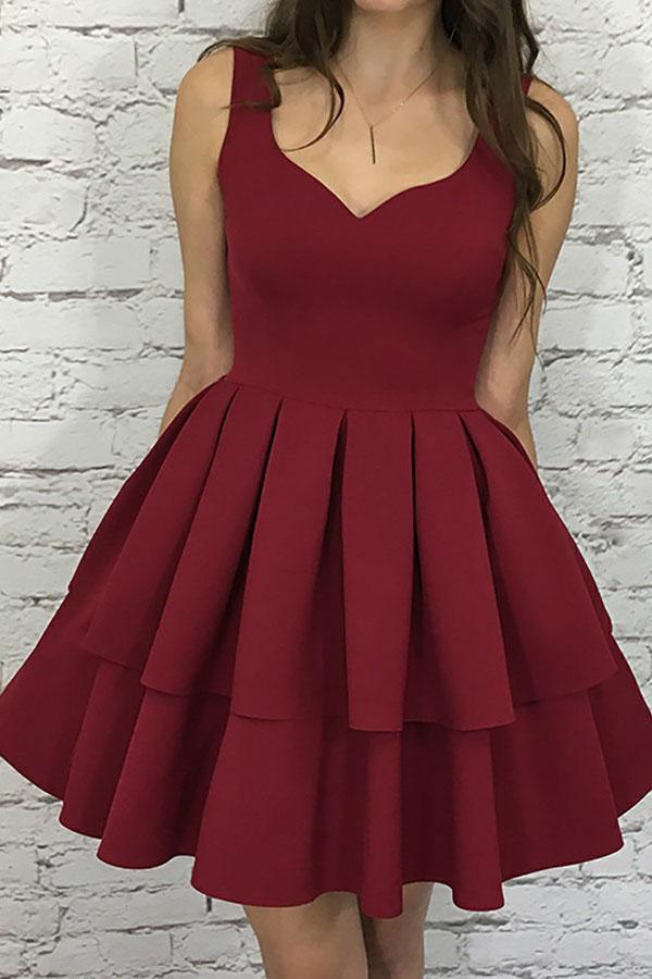 A-Line Scoop Short Burgundy Tiered Elastic Satin Homecoming Dress