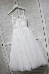 A-Line Spaghetti Straps White Homecoming/Prom Dress with Tulle