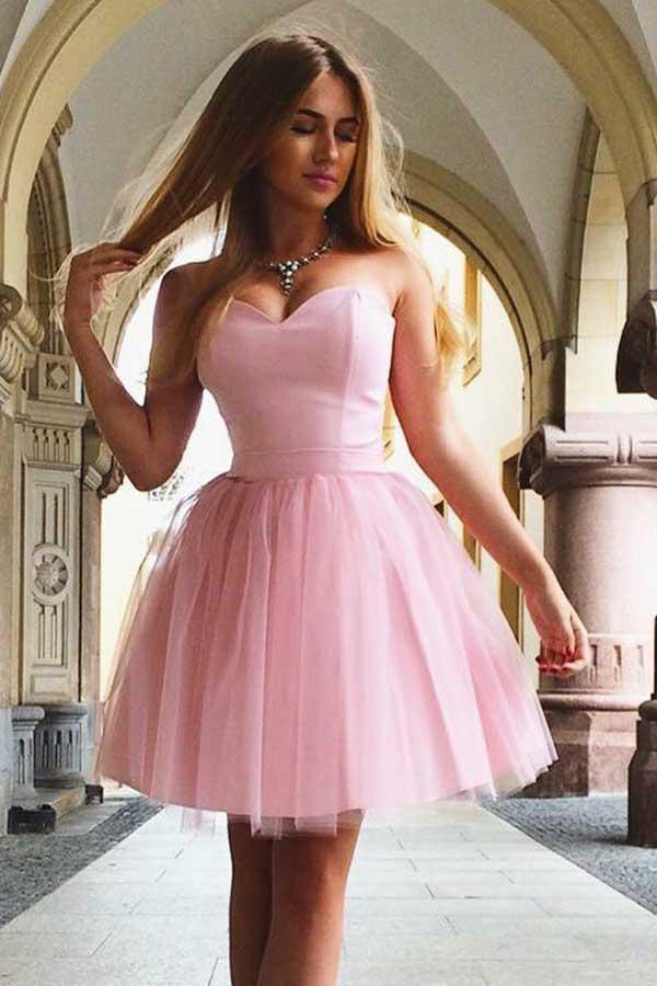 A-Line Sweetheart Lace-Up Short Pink Tulle Homecoming Dress