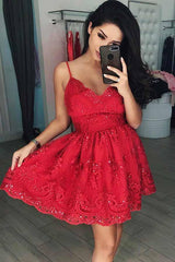 A-Line V-Neck Short Red Tulle Homecoming Dress with Appliques and Beading
