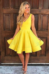 A-Line Yellow Satin Short Prom Dress Homecoming Dress