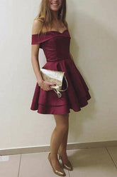 Burgundy Elegant Off-The-Shoulder Short Graduation Dress Homecoming Dress