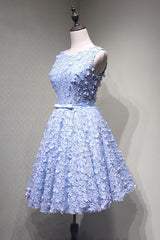 Crew Knee-Length Open Back Appliqued Blue Lace Homecoming Dress
