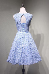 Crew Knee-Length Open Back Appliqued Blue Lace Homecoming Dress