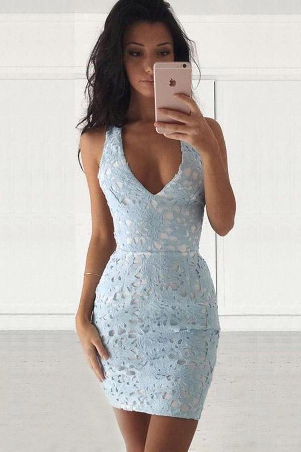 Deep V-Neck Sleeveless Short Light Blue Lace Homecoming Dress