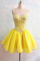 Organza Sweetheart Yellow Homecoming Dress with Beading
