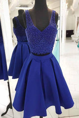 V-Neck Beaded Royal Blue Two-Piece Short Prom Dress Homecoming Dress