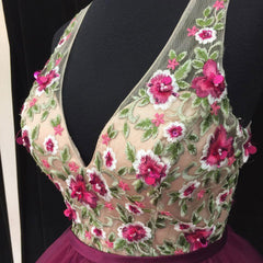 V Neck Embroidered Backless Homecoming Dress Short Prom Dress