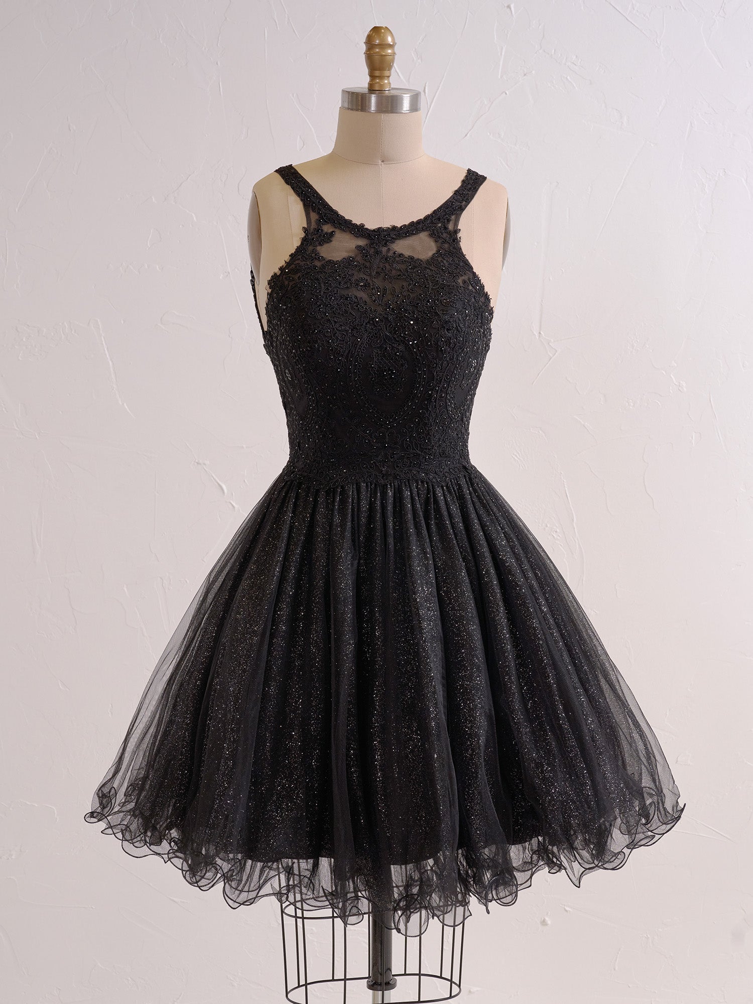 Embellished Embroidery Tulle Short Homecoming Cocktail Dress