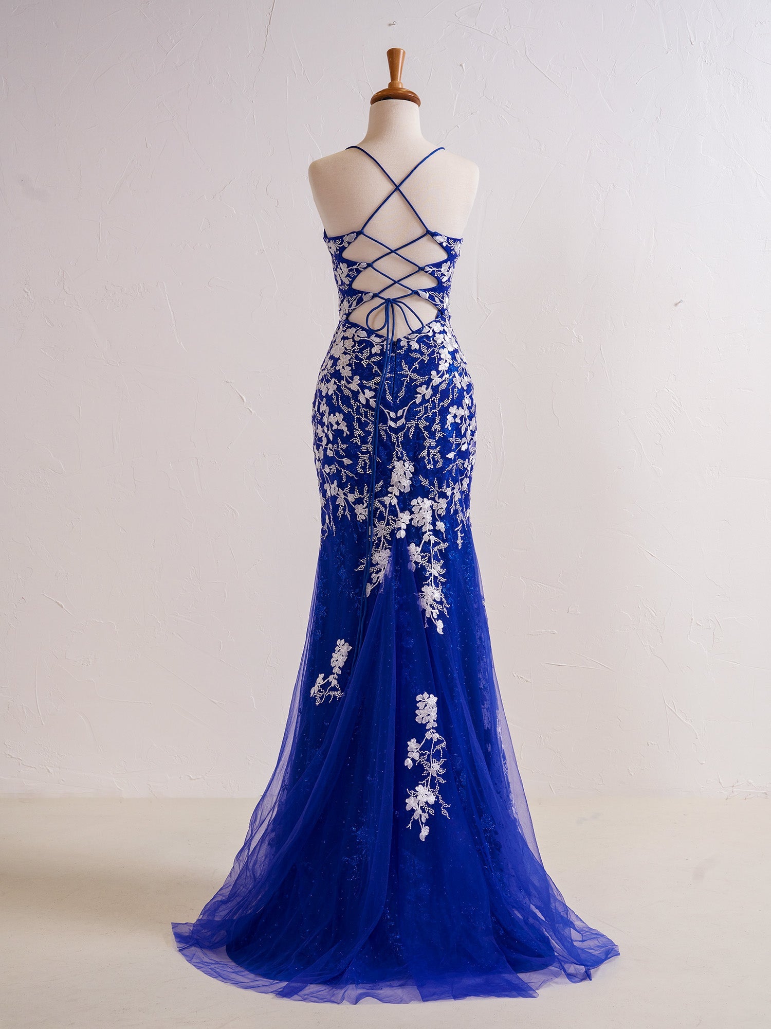 Mermaid Sheath V Neck Long Prom Dress with Appliqued Beading