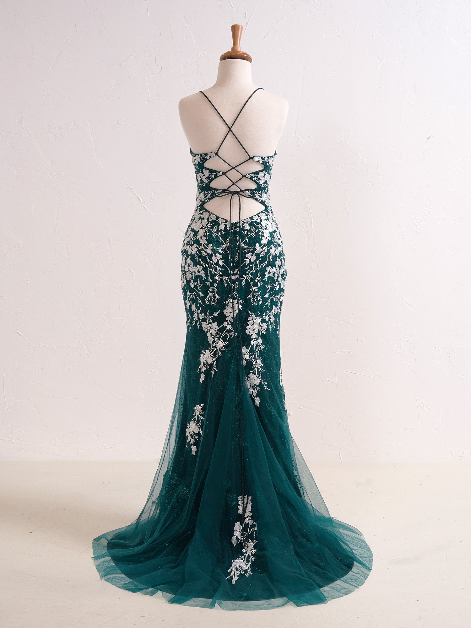 Mermaid Sheath V Neck Long Prom Dress with Appliqued Beading