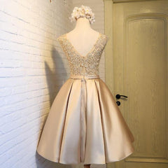 A-Line Homecoming Dress Chic Red Short Prom Dress Party Dress