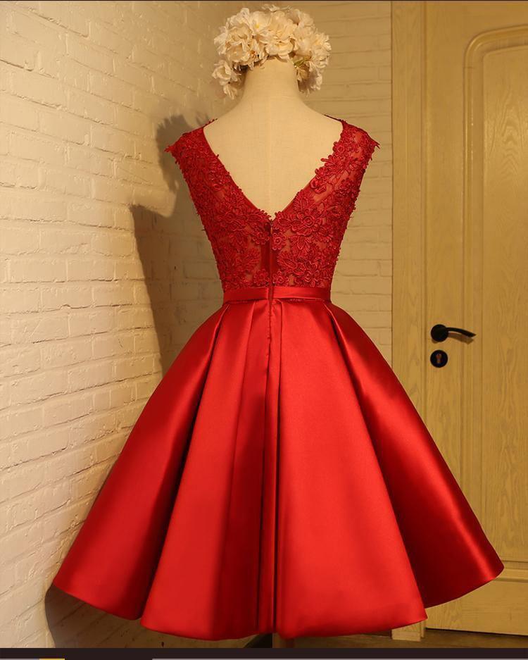 A-Line Homecoming Dress Chic Red Short Prom Dress Party Dress