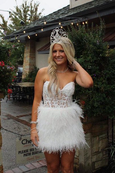 Bodycon Sweetheart Lace Feather Skirt Homecoming Dress