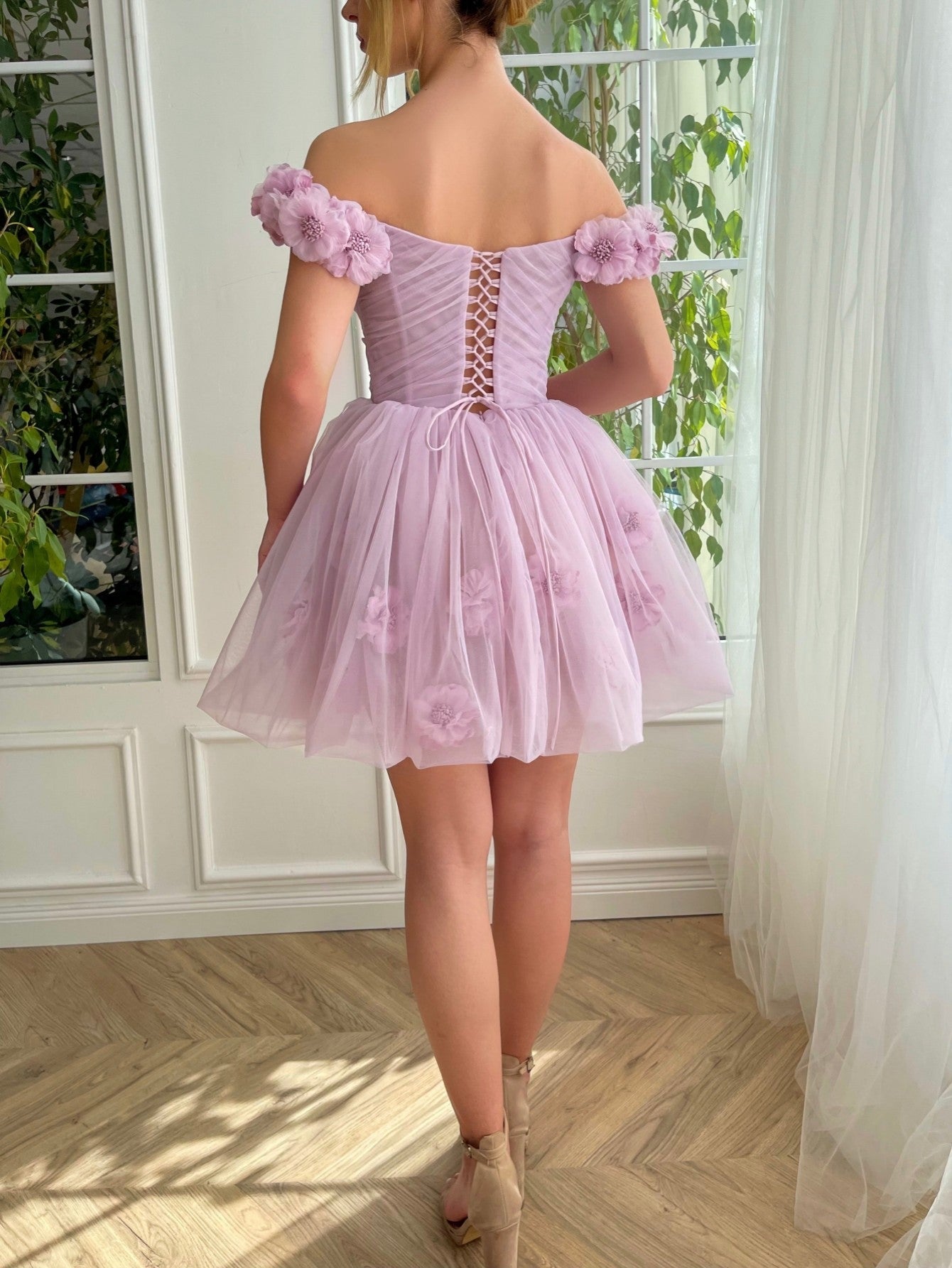 Lilac Corset Strapless Short Tulle Homecoming Dress