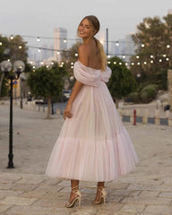 A-Line Tulle Sweetheart Tea-Length Homecoming Dress