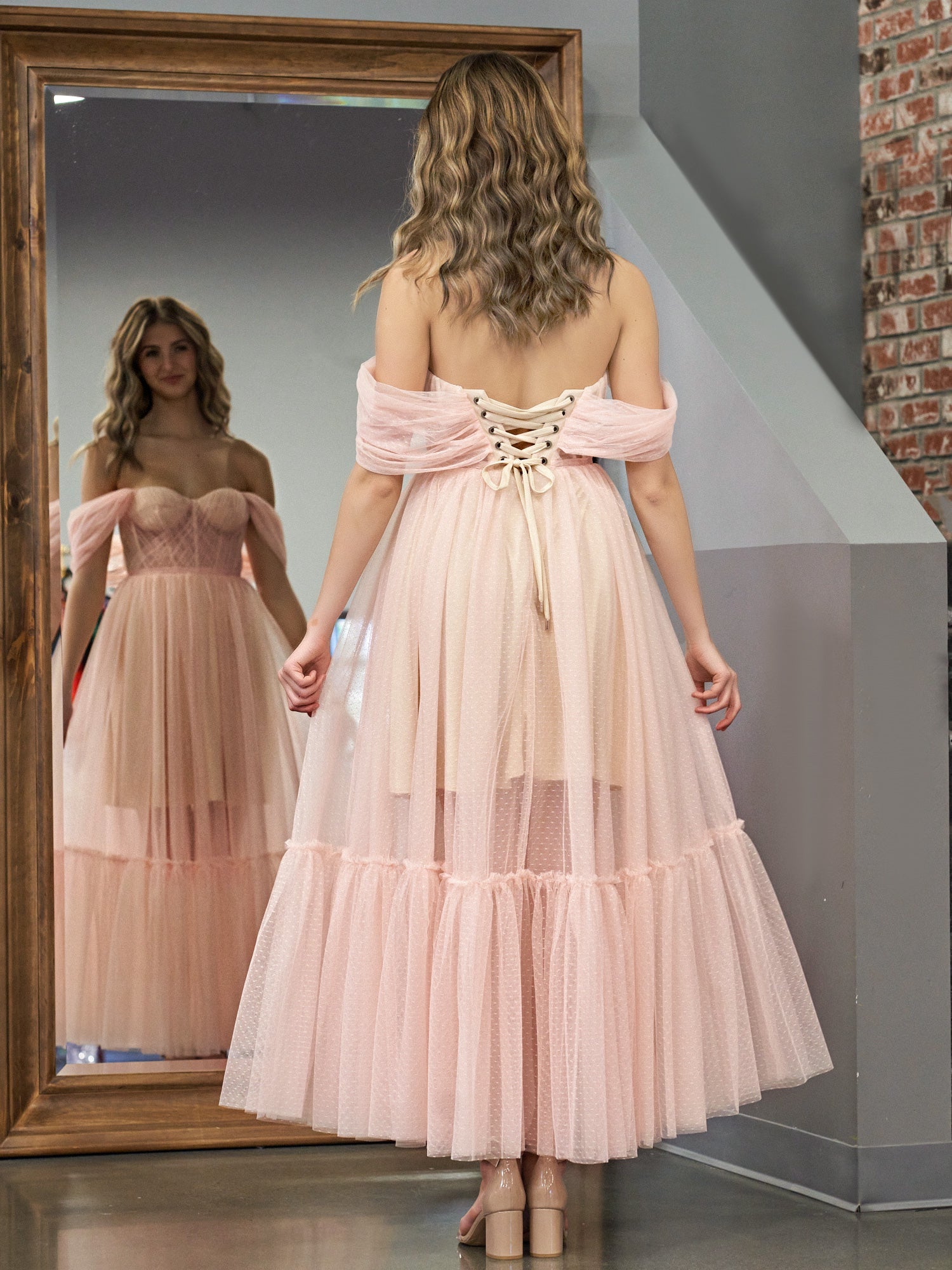 A-Line Rose Cute Pink Tulle Sweetheart Tea-Length Prom Dress
