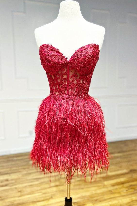 Bodycorn Sweetheart Lace Feathers Skirt Homecoming Dress