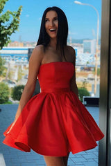 Simple Red Satin Strapless Short Formal Homecoming Dress